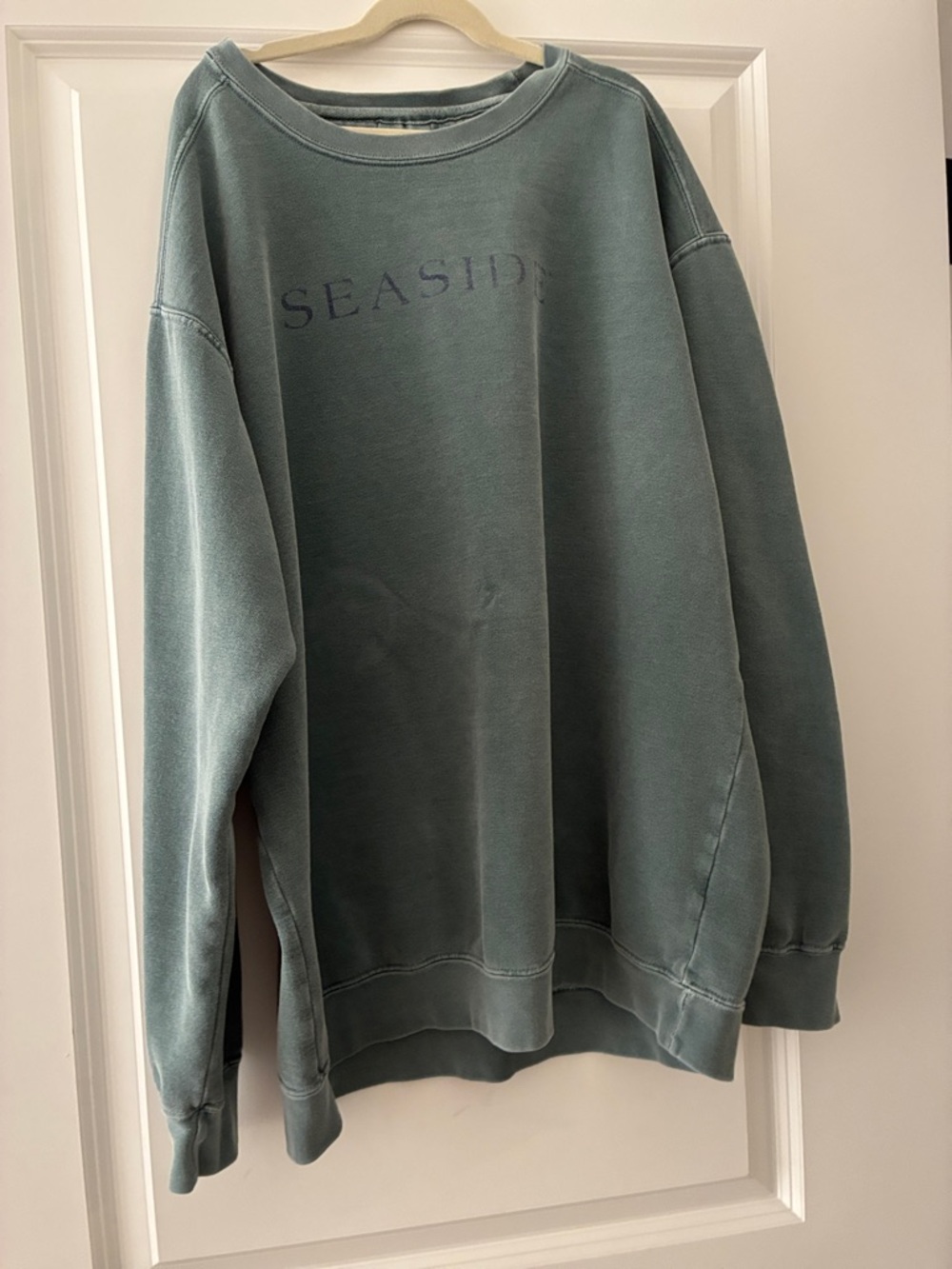 Unisex Comfort Colors Seaside Crewneck Sweatshirt in Washed Teal - Picture 5 of 6